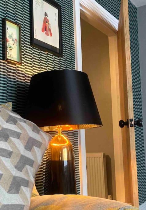 Spacious Semi-Detached Southsea House, Free Parking On Drive Portsmouth Exteriör bild